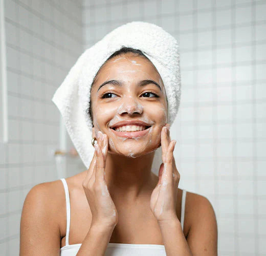 Morning & Evening Skincare: Why Your Skin Needs Both