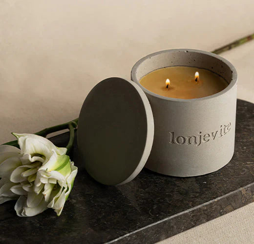 Velvet Touch: A Spa Ritual for the Senses